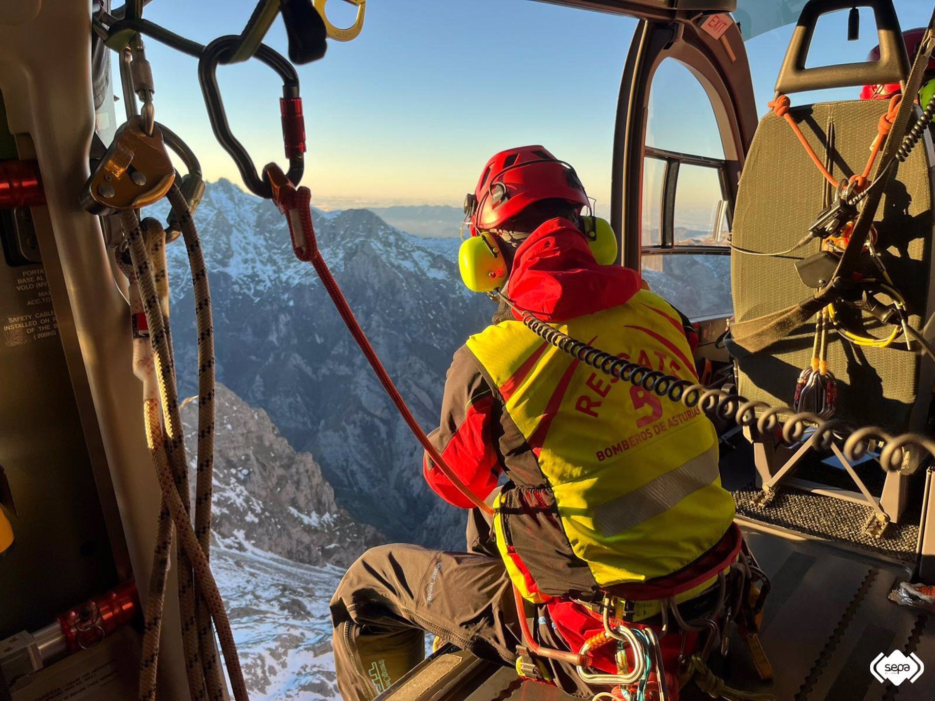 Cantabria y Asturias logran la proeza en 48 horas: hallado con vida el joven perdido en Picos de Europa.