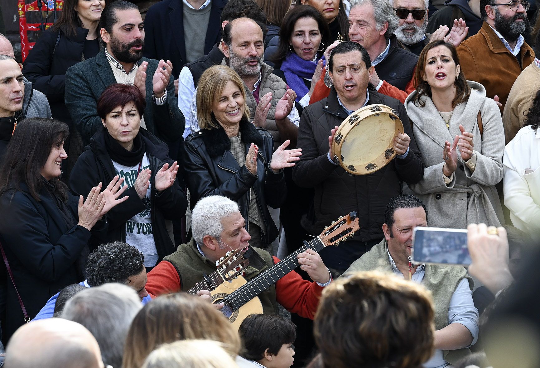 Pelayo durante la actuación de la Zambomba BIC el pasado 14 de diciembre.