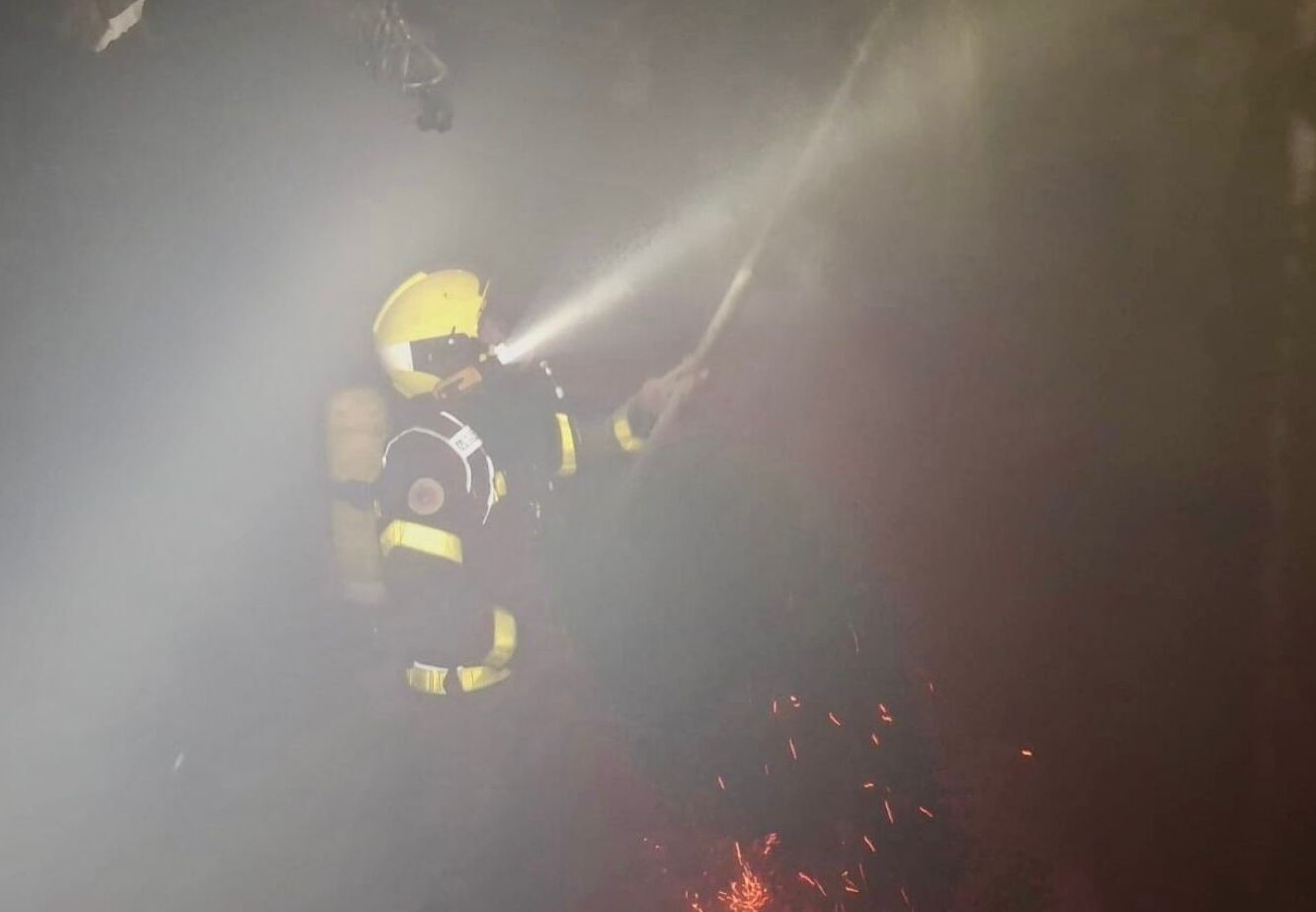 Un incendio en fin de año provocó la alarma en la Zona Franca de Cádiz.