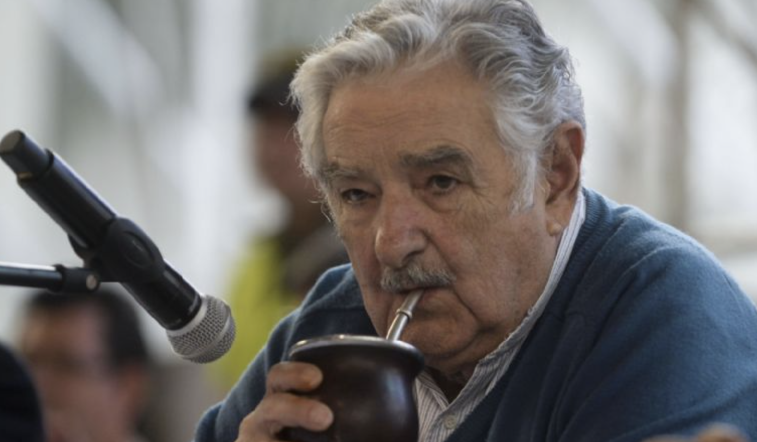 José Mujica, expresidente de Uruguay, tomando mate en una imagen de archivo.