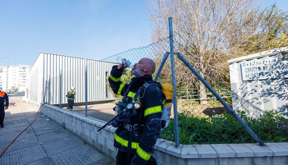 incendio junto a mercadona  09