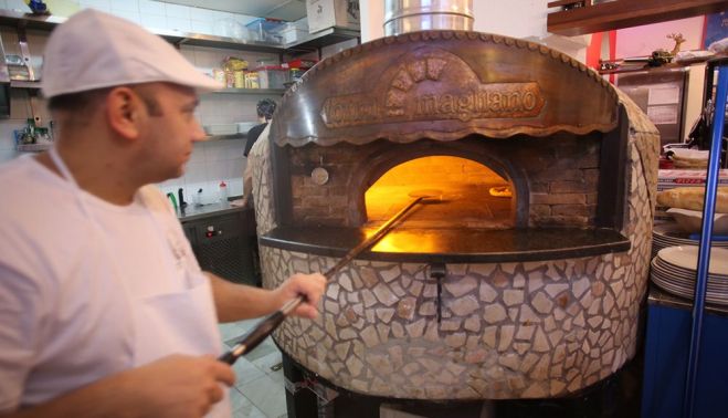 Una pizza directa al honor de Los Napolitanos. FOTO: JUAN CARLOS TORO