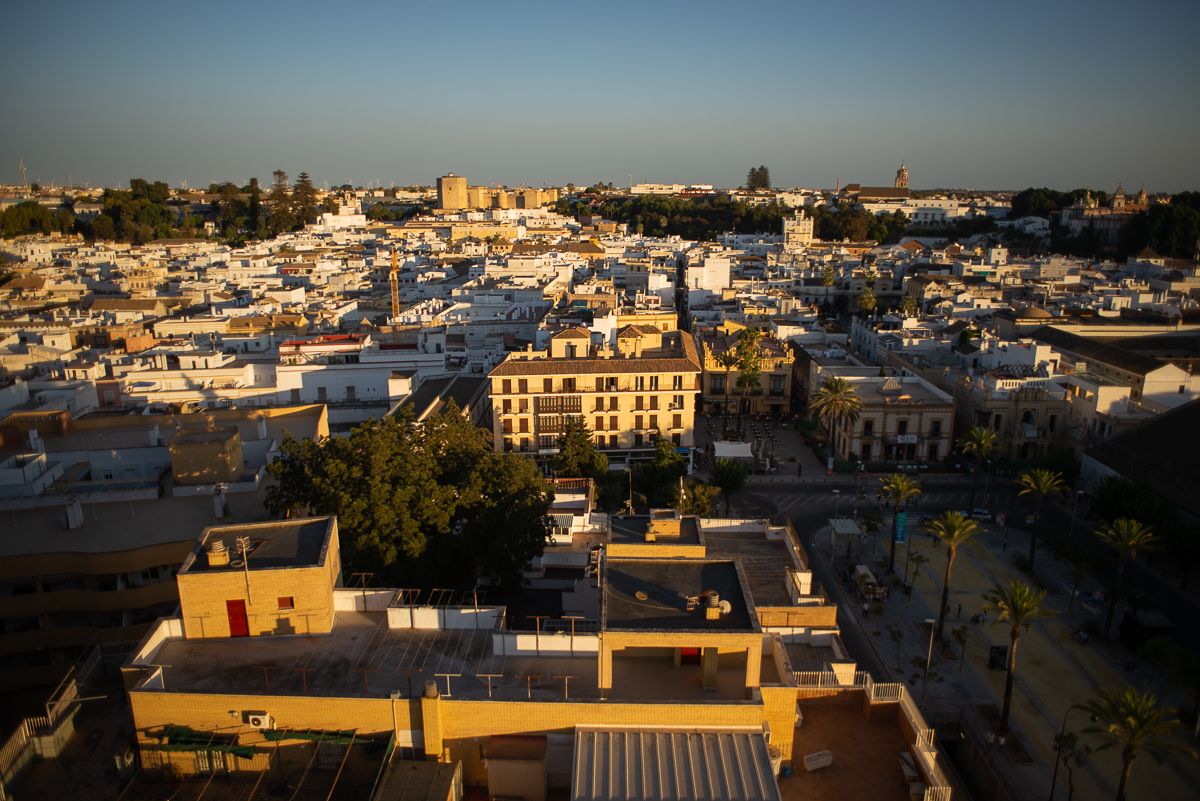 Vista de Sanlúcar desde el hotel Guadalquivir.  